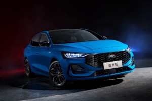 ?？怂蛊噧r格和圖片 新車售價11萬(二手價2萬)