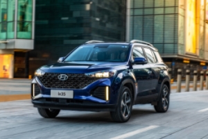 現(xiàn)代ix35怎么樣 加速效果好、車身配置豐富、中控設(shè)計(jì)不錯