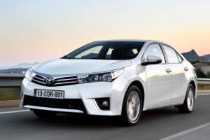 豐田卡羅拉怎么樣 油耗低、性價(jià)比好（1.2T、1.5L、1.8L三款選擇）