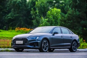 奧迪a4l怎么樣 外觀時(shí)尚、車(chē)身運(yùn)動(dòng)、渦輪增壓動(dòng)力充足