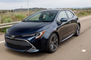 卡羅拉怎么樣 車型配置豐富、加速效果好、舒適度高（價格親民）