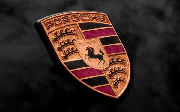 保時捷的車標(biāo)歷史 強烈融入斯特加特元素