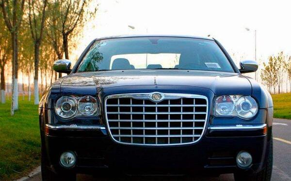 克萊斯勒的車標(biāo)歷史 實力強(qiáng)勁的家族企業(yè)