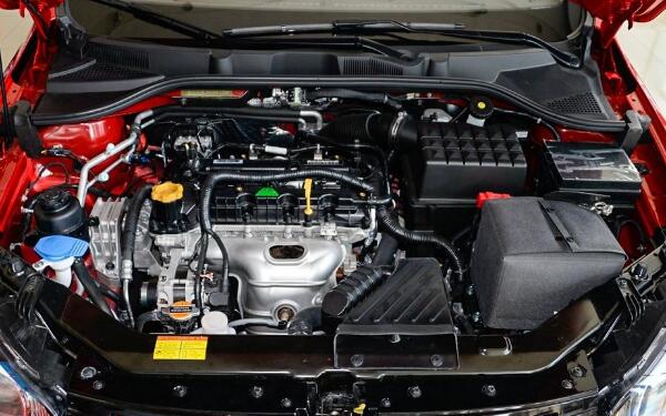 榮威350發(fā)動機怎么樣 經(jīng)濟實用的家用動力系統(tǒng)