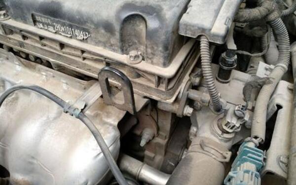 汽車(chē)“三漏”現(xiàn)象令人煩惱 如何做好發(fā)動(dòng)機(jī)密封