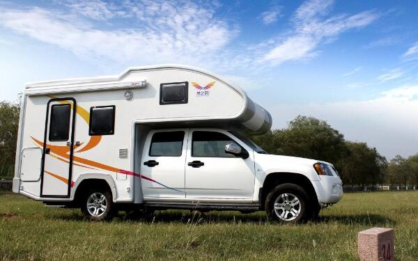 房車價(jià)格及圖片大全 20萬以內(nèi)房車推薦