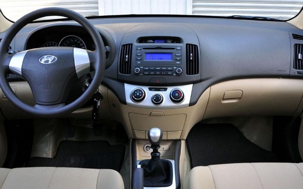 中級車市場的佼佼者 悅動價(jià)格多少一輛