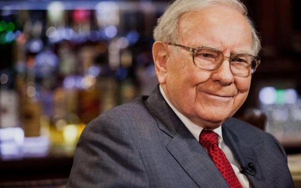 被眾人譽為“股神” 巴菲特的傳奇人生