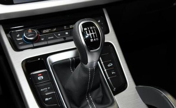 手動擋和自動擋哪個好，區(qū)別有哪些（自動擋方便）