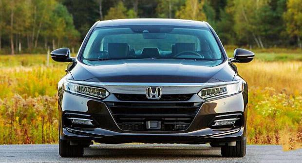 思鉑睿和雅閣哪個好，實力比拼（雅閣受歡迎）