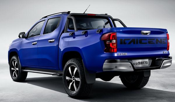 長安凱程F70自動(dòng)擋上市，內(nèi)飾配置透露出濃濃的科技感