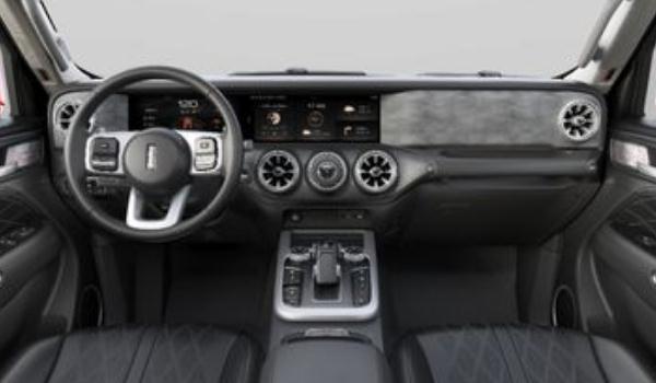 WEY坦克300正式上市，硬派緊湊型SUV