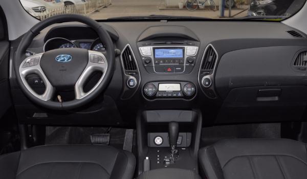 新款北京現(xiàn)代ix35上市，“鯰魚嘴”前臉設(shè)計兇悍個性