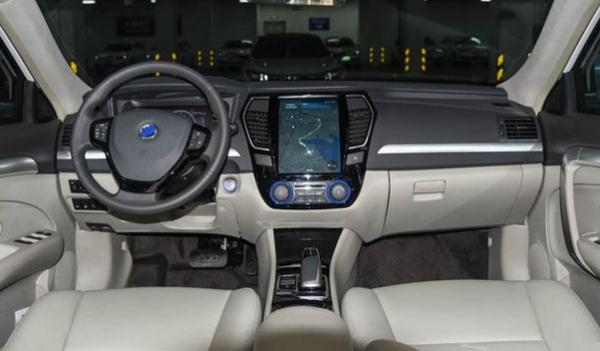 風(fēng)富康ES500新增車型上市，續(xù)航里程由401km提升至420km