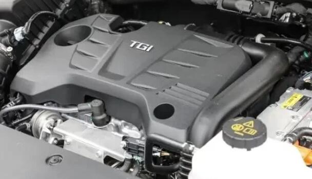 MG領(lǐng)航PHEV正式上市，0利率/0月供