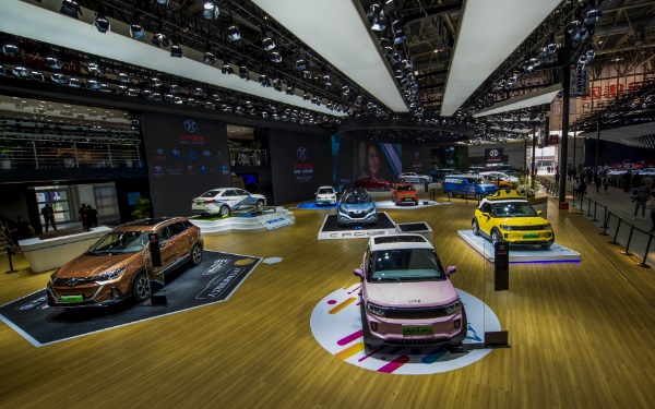 買車車展便宜還是年底優(yōu)惠大 什么時(shí)候買車更劃算