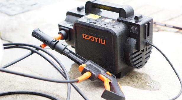 家用高壓洗車機多少錢一個，億力YLQ5630C-130A 經(jīng)濟實惠帶回家