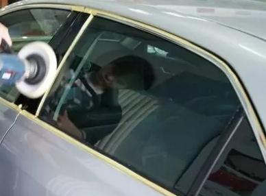 車玻璃鍍膜的好處，超越打蠟和封釉