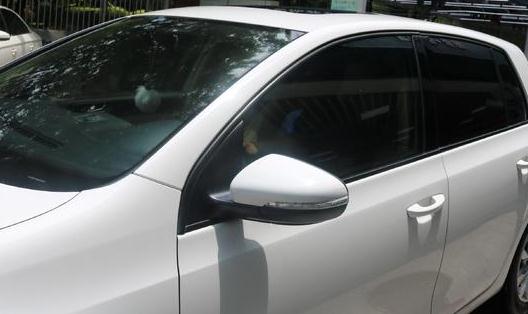 龍膜全車貼膜多少錢，常規(guī)膜5000-10000元