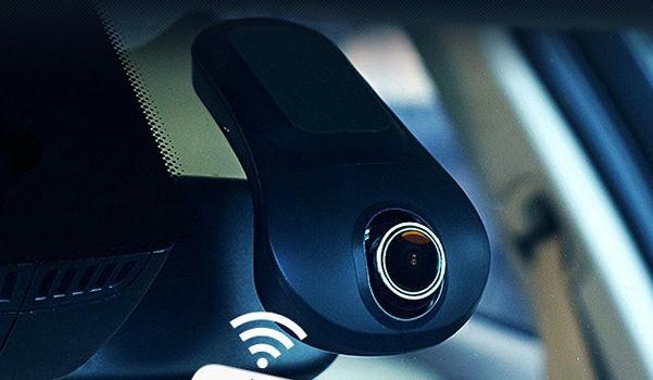 目前最好的行車記錄儀，隱藏式的更受歡迎
