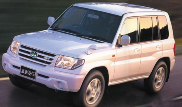 什么越野車性價(jià)比高，口碑最好的陸地巡洋艦（霸氣十足）