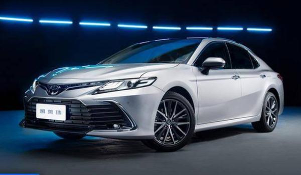 2021款凱美瑞上市，配置車載微信（滿足年輕人的喜好）