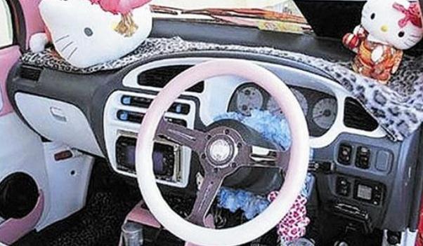 漂亮的車內(nèi)裝飾圖片，常見的汽車裝飾（這些裝飾不能省）