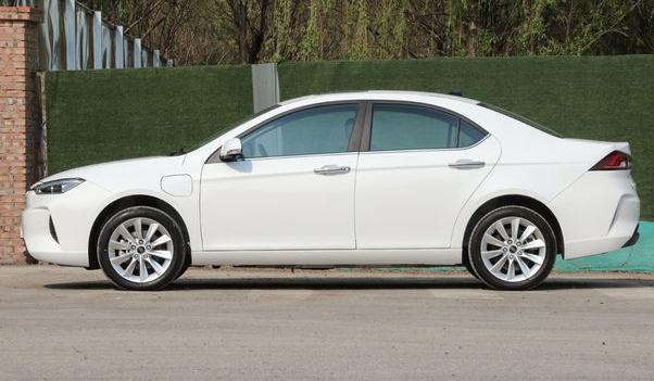 江淮2020年銷(xiāo)量，時(shí)尚個(gè)性的數(shù)字化營(yíng)銷(xiāo)模式（購(gòu)車(chē)更便利）