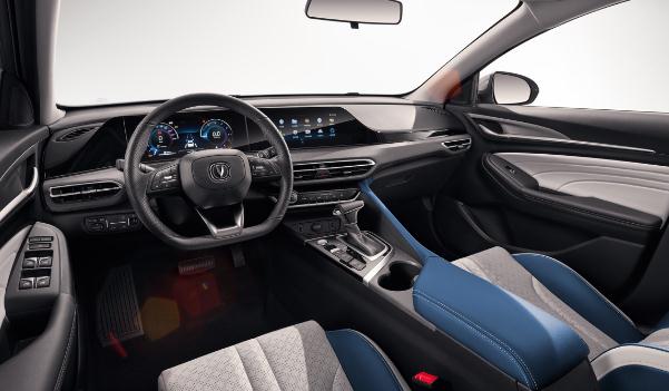 2021款逸動PLUS上市，性價比高售價實惠（成熟中帶點霸氣