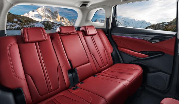 長安CS75 PLUS新增車型上市，功能配置新升級（實力進一步提升）