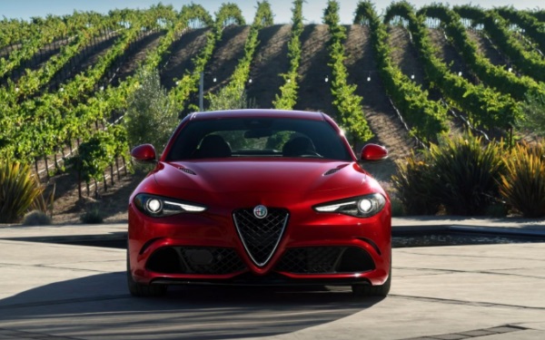 阿爾法羅密歐giulia保養(yǎng)費用 阿爾法羅密歐giulia多久保養(yǎng)一次