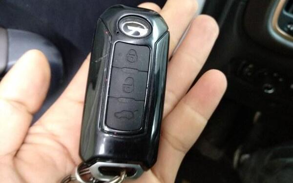 傳祺GE3無鑰匙啟動(dòng)功能介紹 傳祺ge3鑰匙沒電怎么啟動(dòng)