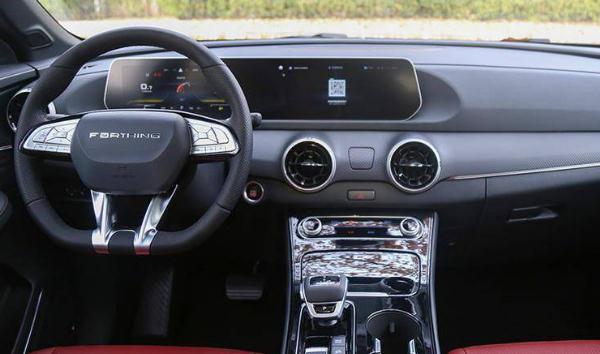 風(fēng)行T5 EVO上市，堪稱“潮牌SUV開創(chuàng)者”（時尚個性）