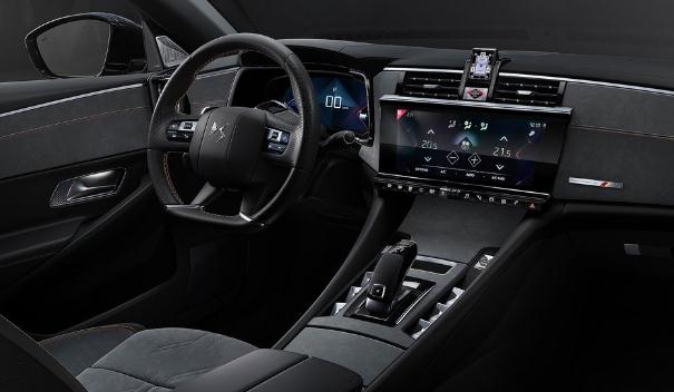 DS 9上市，“玻璃金字塔”的尾燈設(shè)計理念（顏值和實力是匹配的）