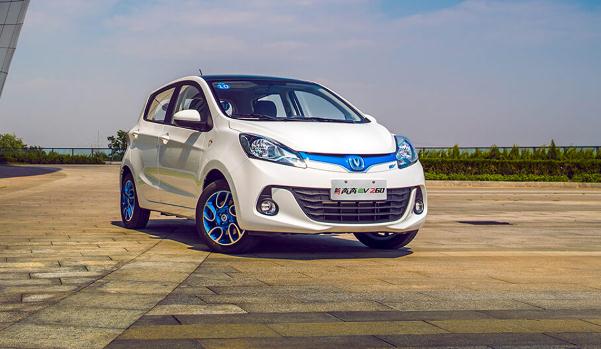 長安凱程3款新能源車上市，7座更實(shí)用（空間大非常實(shí)用）