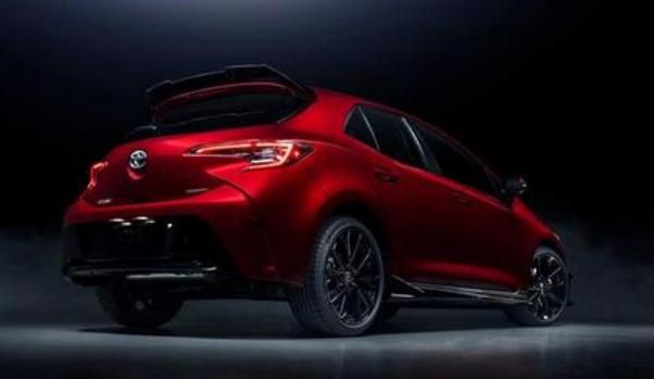 運(yùn)動(dòng)外觀套件，豐田卡羅拉兩廂特別版（代表車型）