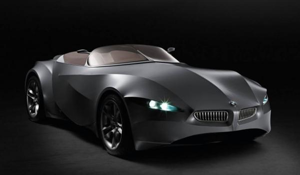 概念車，有可能是實(shí)體車也可能是模型（不同的體驗(yàn)創(chuàng)新）