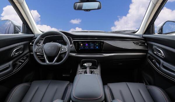 1.5T藍(lán)鯨動(dòng)力平臺(tái) 長安歐尚x7價(jià)格