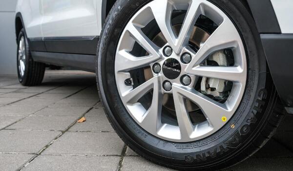 首創(chuàng)移動服務(wù)多重質(zhì)檢體系 朝陽輪胎質(zhì)量怎么樣