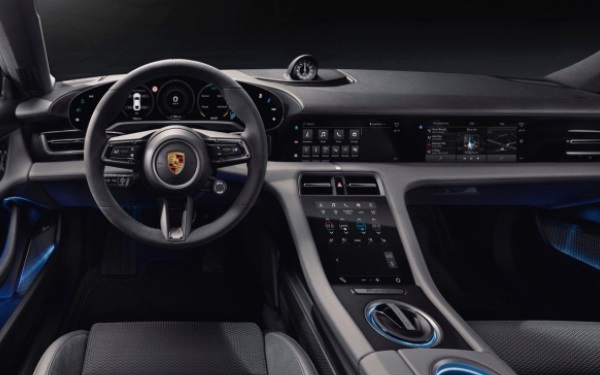 保時(shí)捷taycan落地價(jià) 保時(shí)捷taycan最新價(jià)格