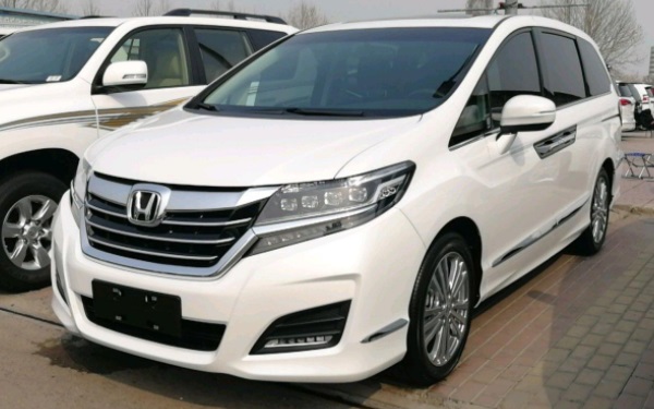 本田艾力紳2.4豪華版多少錢 裸車價(jià)格為29.28萬元