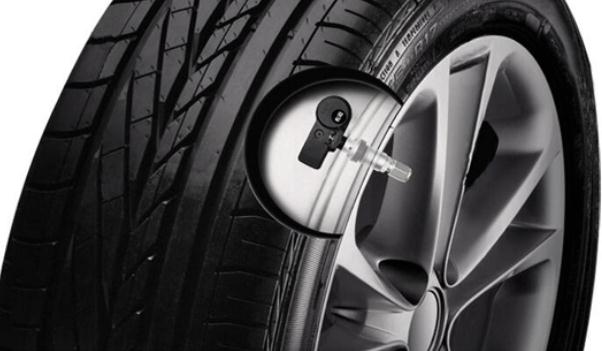胎壓監(jiān)測裝置，分為內(nèi)置和外置（消除隱患安全駕駛）