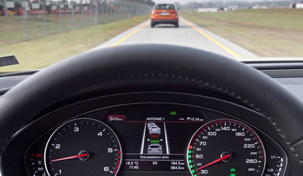 自適應(yīng)巡航系統(tǒng)，巡航控制技術(shù)發(fā)展而來(可以減輕駕駛疲勞）