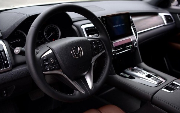 本田urv真實(shí)測評(píng) 本田urv2020年新款怎么樣