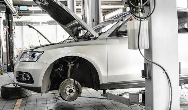 剎車優(yōu)先，提高安全駕駛性（縮短安全制動時(shí)間）