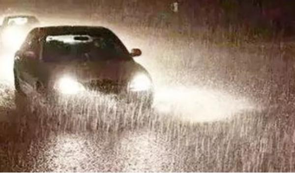 什么是前大燈雨霧模式，雨霧天氣安全駕駛（雨霧模式的必要性）