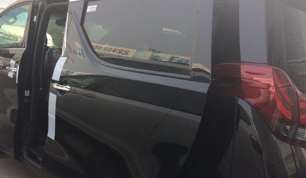 什么是側(cè)滑門，高端車型的標(biāo)配（方便個(gè)性又實(shí)用）