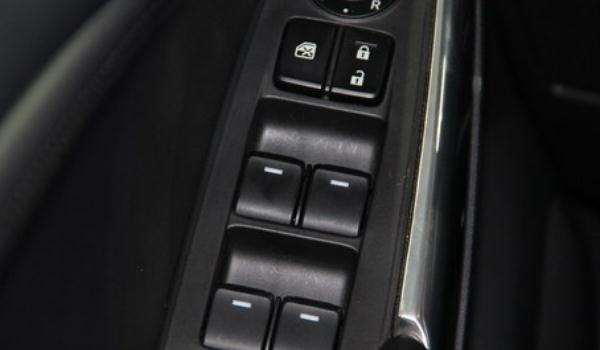 什么是車窗一鍵升降功能，提高駕駛安全系數(shù)（隨意升降調(diào)整）