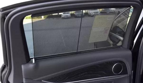 什么是后風擋遮陽簾，能夠遮擋紫外線（夜間不宜使用）