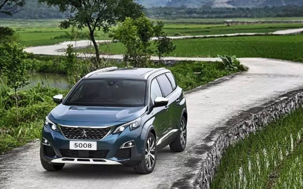 標(biāo)致新款5008上市 指導(dǎo)價(jià)18.77-26.37萬